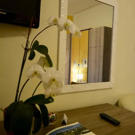 Pinamonte Отель