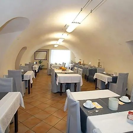 Pinamonte Costermano