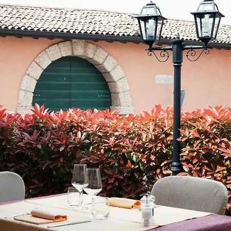 Hotel Pinamonte 3*